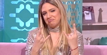 TEK ŠTO JE RASKINULA SA PETROM STRUGAROM, MILICA JE OBJAVILA SLIKU SA OVIM MUŠKARCEM: Drži je u naručju, PRESLATKO! (FOTO)