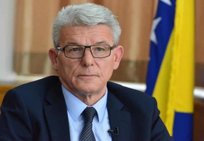 Džaferović: Novi propagandni udar iz Srbije neće me spriječiti da nastavim iznositi istinu