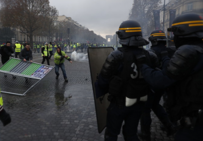 Protestvuju zbog cijena goriva, ima mrtvih