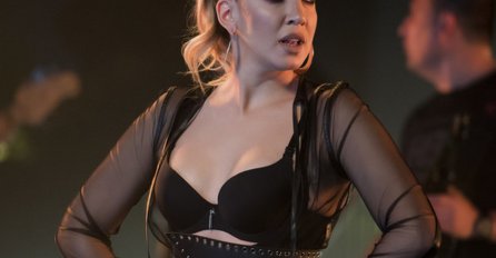 PROCURIO VIDEO ! Milica Todorović rame za plakanje NAŠLA U DUPLO STARIJEM MUŠKARCU! Kad se malo bolje zagledate PREPOZNAT ĆETE GA! Zar s njim?!