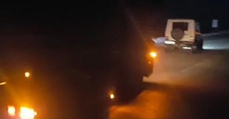 NESVAKIDAŠNJA SCENA U BiH: Terencem vukao šleper uzbrdo (VIDEO)