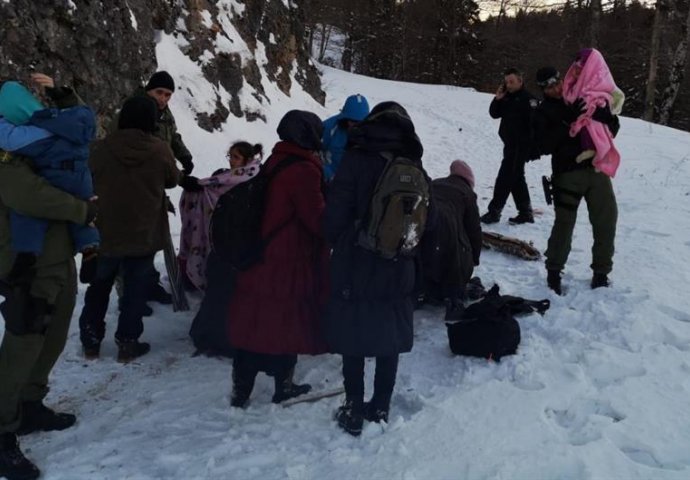 Zbog napora i pothlađenosti, žena spašena na Plješivici rodila je mrtvu bebu