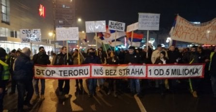 PROTESTI U SRBIJI:  Večeras okupljanja u Novom Sadu, Nišu i Zaječaru