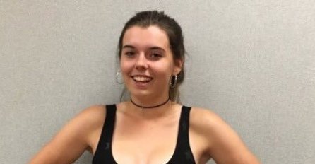 PROFESORICA IZBACILA UČENICU SA ČASA JER NIJE OBUKLA GRUDNJAK: Kad vidite kakva je došla na čas, BIĆE VAM MUKA!