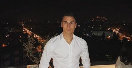 SVI SE VALJAJU OD SMJEHA: Vranješ se oglasio iz Belgije, A ONDA SU UGLEDALI NJEGOVE CIPELE, OVO JE HIT! (FOTO)