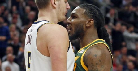 UDARIO SRBINA I PROBUDIO ZVIJER U NJEMU: Kada mu se on okrenuo NIJE MU BILO DOBRO (VIDEO)