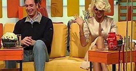 JELENA KARLEUŠA I ALEKSANDAR VUČIĆ PLEŠU ZAJEDNO U EMISIJI: Ovaj snimak bi najradije zapalili, OVO MORATE VIDJETI (VIDEO)