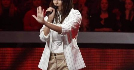 SVI PRIČAJU O DŽEJLI RAMOVIĆ, ALI KAD VIDITE NJENE DVIJE SESTRE OČI ĆE VAM STATI: I one pjevaju, KAKVA JE OVO LJEPOTA? (FOTO)