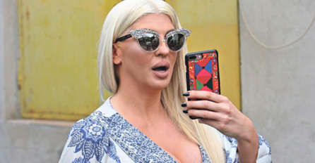 Bez srama i bez stida! NIJE VIŠE MOGAO DA ŠUTI I ZAPREPASTIO SVE, OVAJ ČLAN ŽIRIJA stao Jeleni u odbranu! (FOTO)