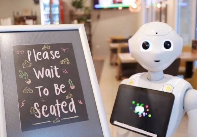 LJUDI VIŠE NISU POTREBNI: U ovom kafiću će vas poslužiti ROBOT! 