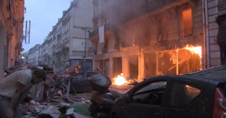 Panika na ulici! STRAŠNA EKSPLOZIJA SRUŠILA ZGRADU: Vrogasci i Hitna tragaju za ljudima, STRAHUJE SE OD NAJGOREG (FOTO, VIDEO)