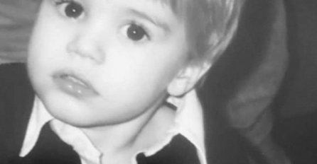 Nekada je bio samo sladak dječak sa krupnim okicama: Danas mnoge žene sijeku vene zbog njega