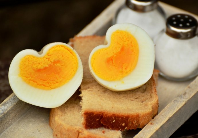 MORATE PROBATI: Otkriven TRIK za PERFEKTNO kuhana jaja! 