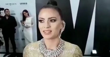 MILICA PAVLOVIĆ SINOĆ SE POJAVILA NA CRVENOM TEPIHU: Kad su vidjeli šta je obukla, DOŠLO IM JE ZLO! (FOTO)