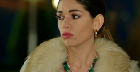 SVI JE ZNATE KAO EFSUN IZ SERIJE "BAHAR: Privatno je toliko DRUGAČIJA, DA ĆETE SE UHVATITI ZA GLAVU KAD JE VIDITE (FOTO)