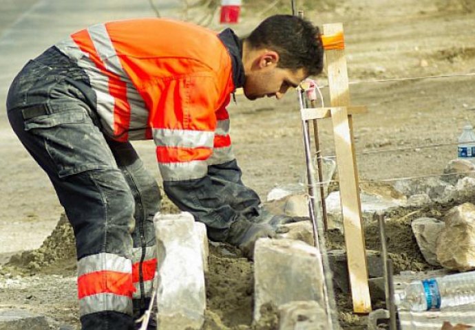 OTIŠAO U NJEMAČKU, PA NASMIJAO SVE: Pismo gastarbajtera iz Njemačke je preko noći postalo  HIT, popravit će vam dan