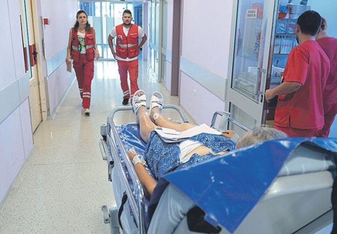 Novi napad u bolnici u Hrvatskoj: Pijani otac i sin razbijali i napadali medicinsko osoblje