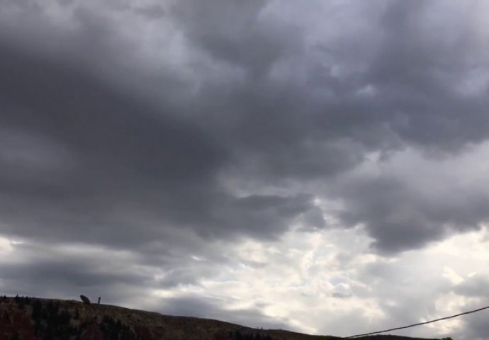 VREMENSKA PROGNOZA: U BiH oblačno vrijeme sa slabom kišom ili susnježicom