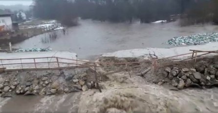 Obustavljen saobraćaj na ulazu u Bugojno zbog izlijevanja Vrbasa