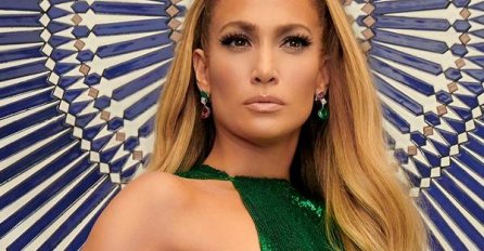 RASTOPIT ĆE I NAJTVRĐA SRCA: Jennifer Lopez raznježila sve dirljivom posvetom koju je napisala dečku za godišnjicu veze