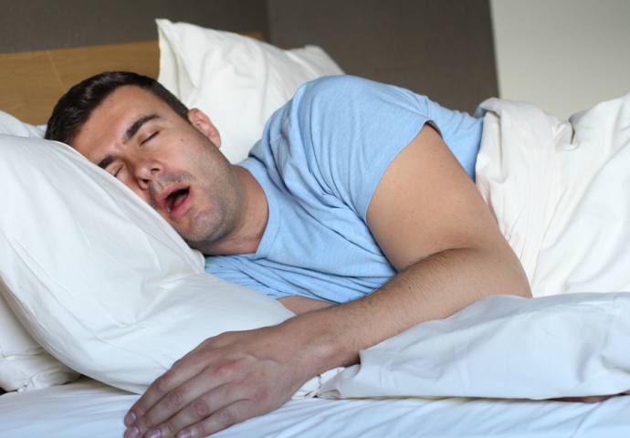 Metoda harvardskog doktora garantira da ćete zaspati u minuti (VIDEO)