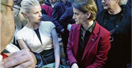 SVI PRIČAJU O BEBI ANE BRNABIĆ I NJENE DJEVOJKE, A SAD JE ISPLIVALA ISTINA: Evo gdje su se upoznale, SRBI U ŠOKU!