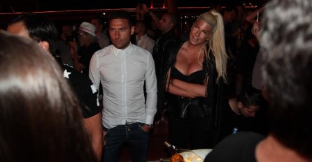 KARLEUŠI PRIJATELJI JAVILI DA JE DUŠKO VARA U DUBAIJU SA MANEKENKOM: Odjurila je tamo I ZATEKLA OVAJ PRIZOR! (FOTO)