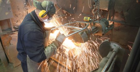 SRBIN OTIŠAO U NJEMAČKU I SVE OTKRIO: Mjesečno zaradi 4000 EURA, ne mora znati jezik, IZNAJMLJUJE STAN I NE VRAĆA SE!