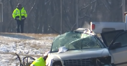 VELIKA TRAGEDIJA, NAJMLAĐE DIJETE IMA SAMO 5 GODINA: Majka vozila po nevremenu, PETERO DJECE POGINULO (VIDEO)