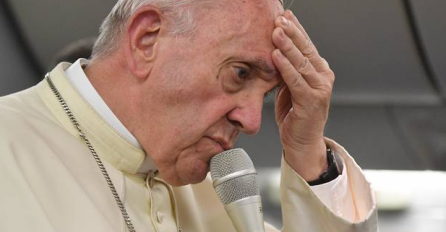 Papa Franjo priznao da svećenici seksualno zlostavljaju redovnice