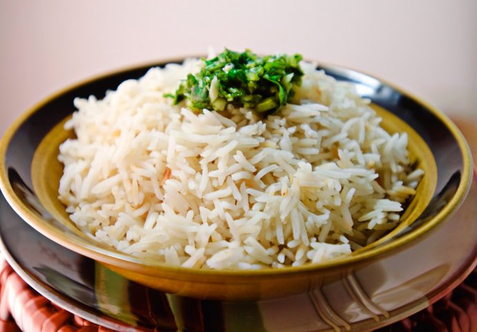PROBAJTE JOŠ DANAS: Uz ove jednostavne trikove, imat ćete SAVRŠENO KUHANU rižu!