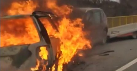 HOROR NA PUTU, TEŠKA SAOBRAĆAJNA NESREĆA: Automobili u plamenu, JEZIVI PRIZORI 