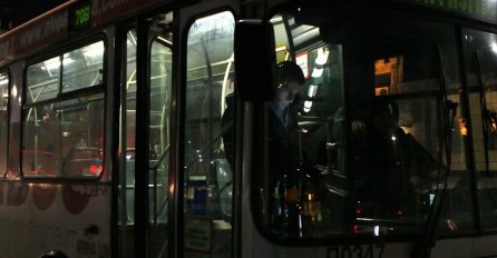 OVOG VOZAČA AUTOBUSA SVI SE PLAŠE:  "Djeca bježe kad me vide, a odrasli nekad padaju u nesvijest! 