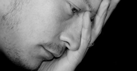 "Već duže vrijeme žalim što sam oženio svoju zakonitu suprugu i želim da se razvedem"