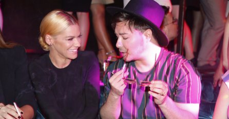 ESTRADA U NEVJERICI, MILAN I NATAŠA RAZMJENJIVALI PORUKE:  A onda joj je posvetio ovu pjesmu 