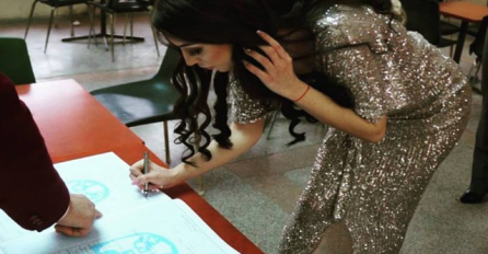 NAJBIZARNIJE VJENČANJE O KOJEM BRUJI REGION: Srpska starleta imala svadbu bez muža!