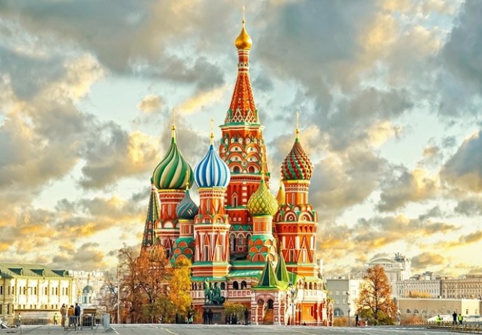 Da biste kupili stan u Moskvi, morate imate POTVRDU od PSIHIJATRA, a evo i ZAŠTO!