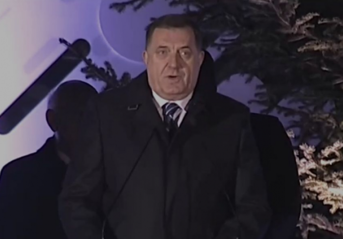 Pogledajte kako je publika na Koševu ispratila govor Milorada Dodika 