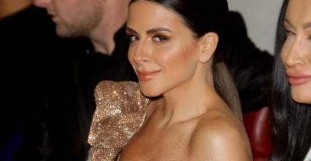 Ana Sević ima sestru BLIZNAKINJU: ONA JE POZNATA VODITELJICA, pogledajte koja je ljepša?