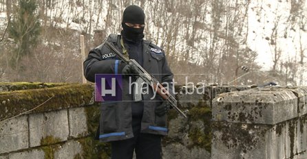 OBJAVLJEN SNIMAK, EDIN GAČIĆ KREĆE SE PRUGOM?! Policija sve blokirala, EVO ŠTA SE DOGAĐA! (VIDEO)