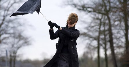 Zbog niskih temperatura upozorenje na poledicu, odrone i jak vjetar