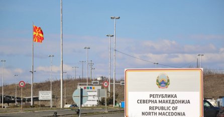 Na granici sa Grčkom postavljen natpis Republika Sjeverna Makedonija