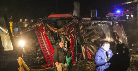 ČULI SU SE JEZIVI KRICI IZ AUTOBUSA SMRTI, RODITELJI IZVLAČILI KRVAVU DJECU: "Svi su vrištali, djevojka je ostala bez nogu"