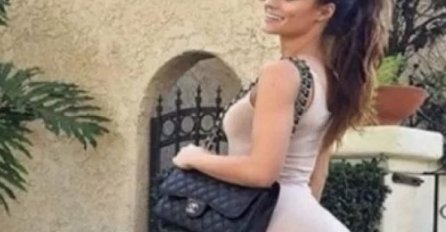 NAKON ŠTO JE UGLEDAO "BEZOPASNU" FOTOGRAFIJU SVOJE ŽENE, ODMAH JE ZATRAŽIO RAZVOD: Vidite li sporni detalj? (FOTO)