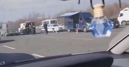 "20 POLICIJSKIH AUTA NA AUTOPUTU, SVE PROVJERAVAJU": Javio se vozač i upozorio građane, "OVO U ŽIVOTU NISAM VIDIO"