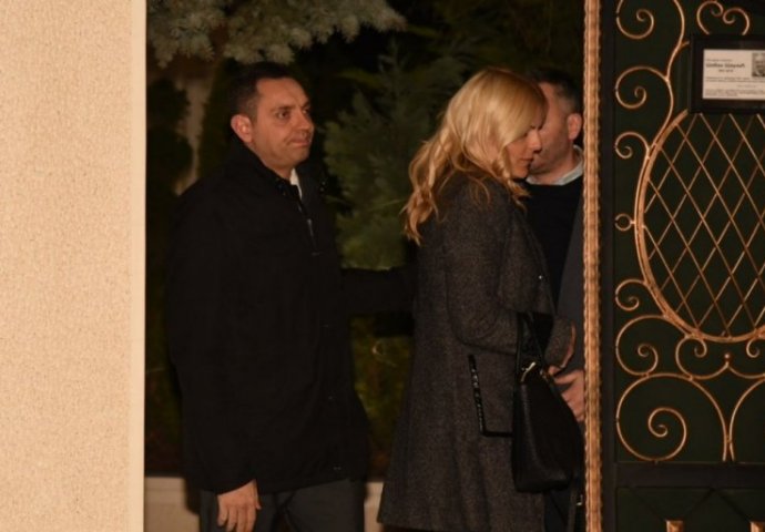 USLIKALI SU VULINA NA PRAGU KUĆE ŠAULIĆA: Svi su primijetili jedan detalj 