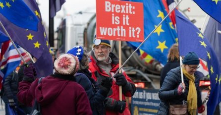 Tri britanske konzervativke napustile stranku zbog Brexita