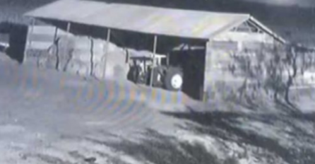 KAMERE SVE SNIMILE, MJEŠTANI U PANICI POLICIJU ZVALI: Šta je ovo palo sa neba? (VIDEO)