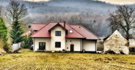 KUPIO JE KUĆU I JEDVA ČEKAO DA SE USELI: Kada je otvorio vrata sačekao ga je ŠOK!