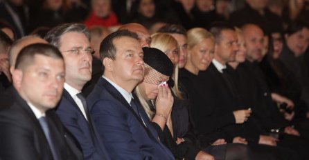 ZAČUO SE NJEGOV GLAS I PORODICA VIŠE NIJE MOGLA IZDRŽATI: Gordana se potpuno slomila, POTRESNA SCENA 